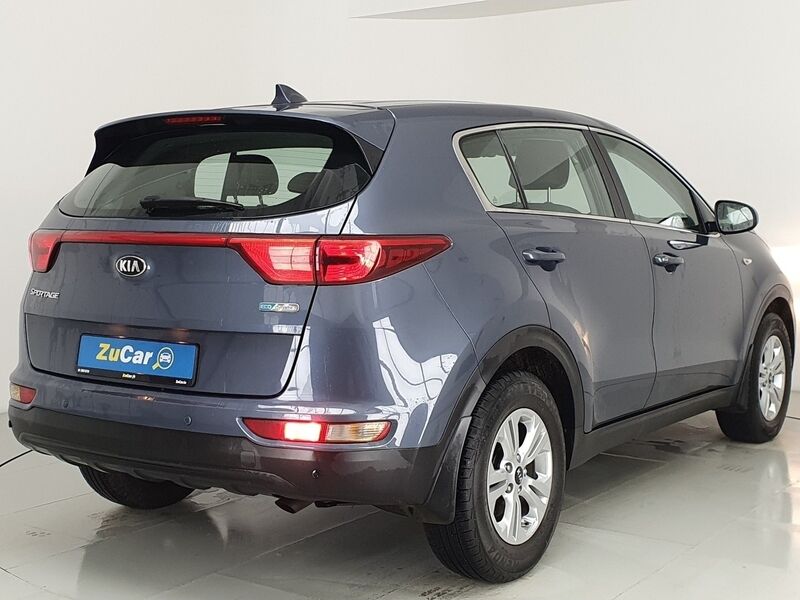 More views of Kia Sportage