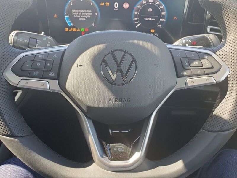 More views of Volkswagen Tiguan