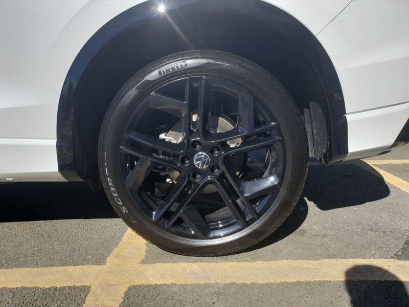 More views of Volkswagen Tiguan