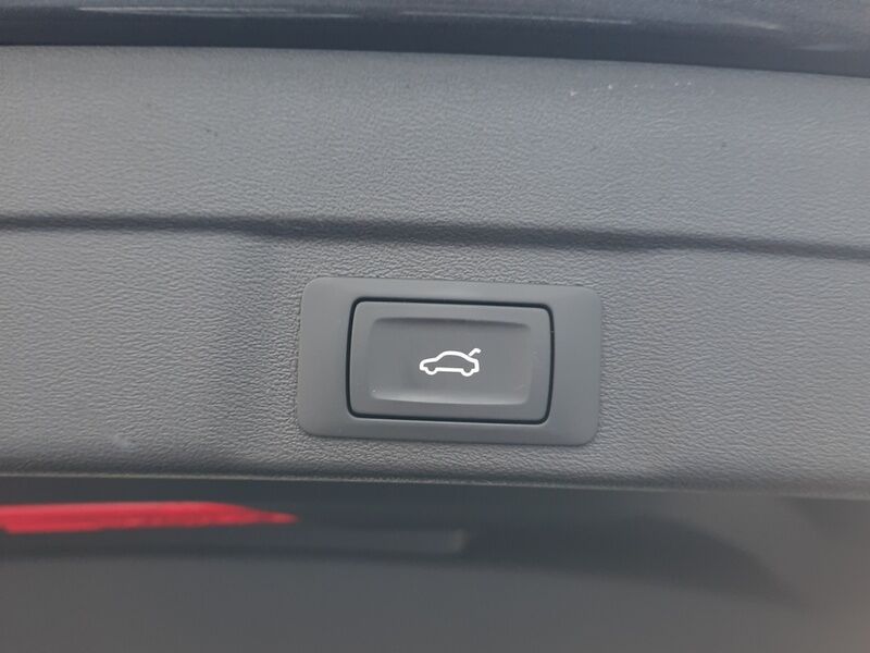More views of Audi A5