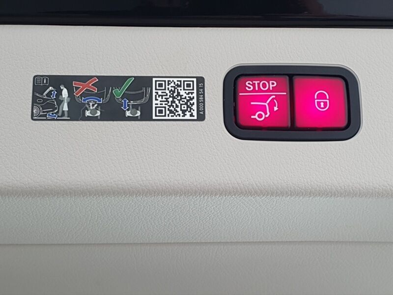 More views of Mercedes-Benz EQS