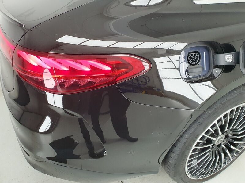More views of Mercedes-Benz EQS