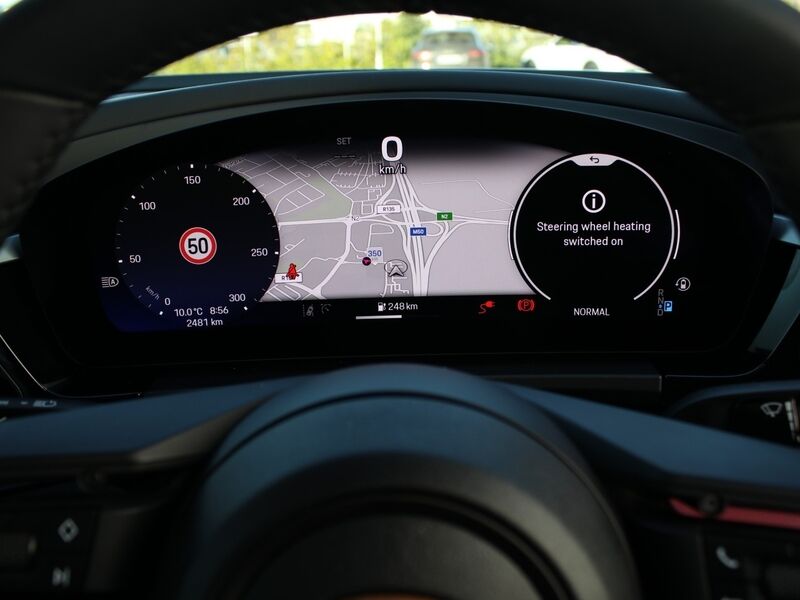 More views of Porsche Macan