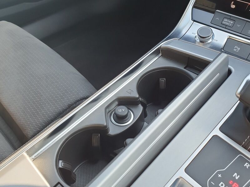 More views of Audi A6