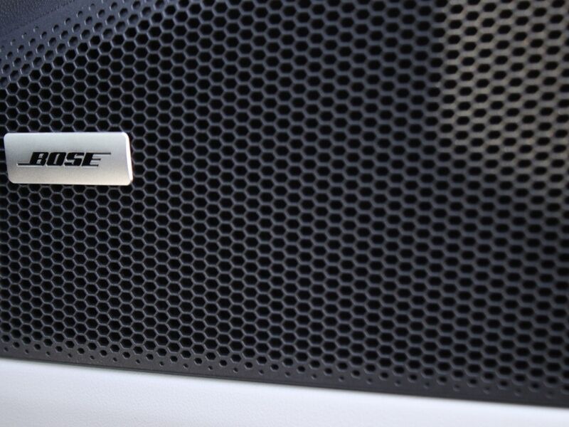 More views of Porsche Macan