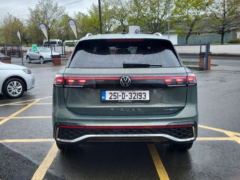 More views of Volkswagen Tiguan