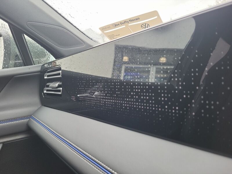 More views of Volkswagen Tiguan