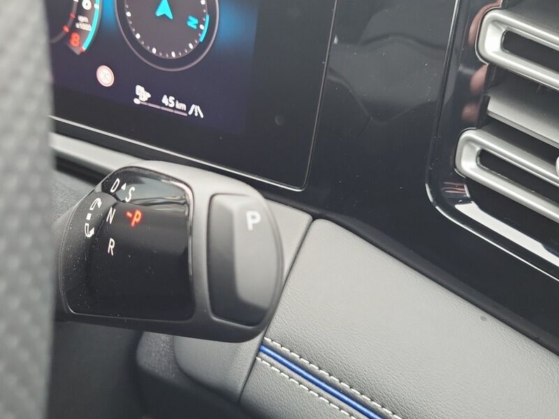 More views of Volkswagen Tiguan