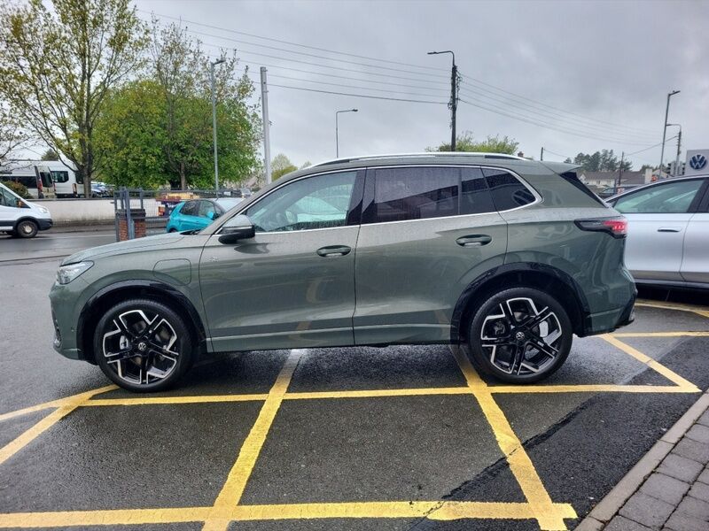 More views of Volkswagen Tiguan
