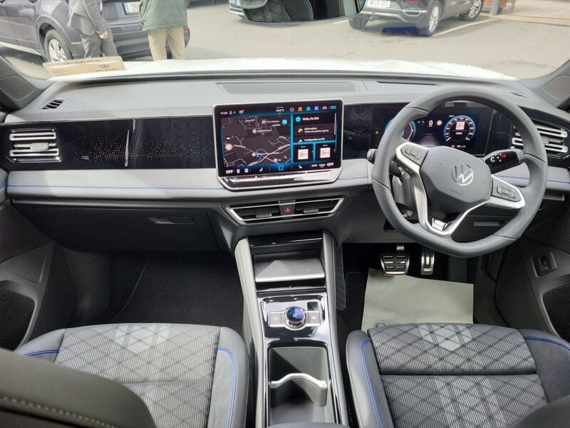 More views of Volkswagen Tiguan