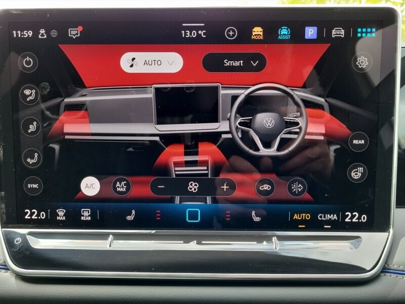 More views of Volkswagen Tiguan