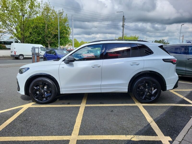More views of Volkswagen Tiguan