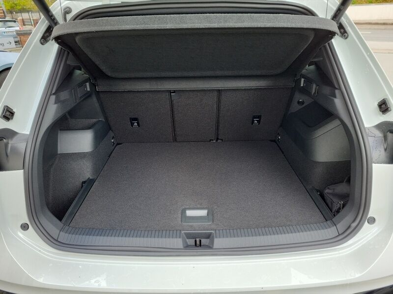 More views of Volkswagen Tiguan