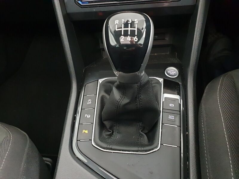 More views of Volkswagen Tiguan