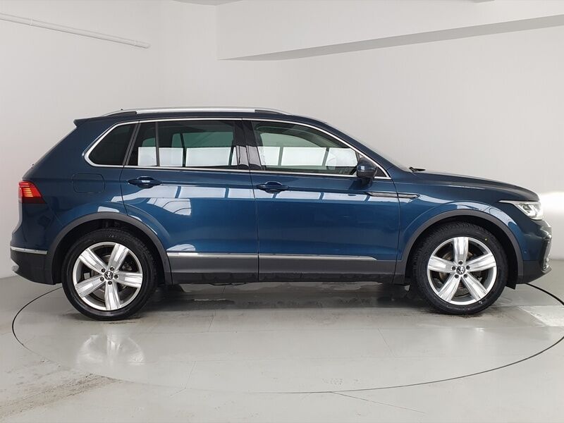 More views of Volkswagen Tiguan