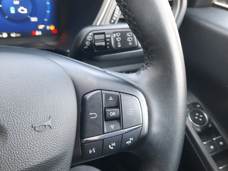 More views of Ford Kuga