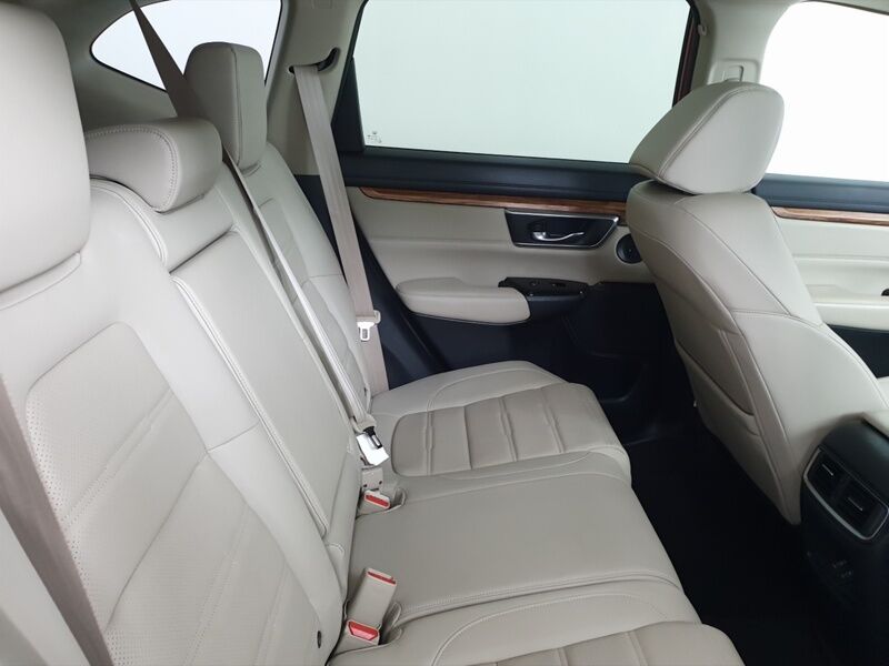 More views of Honda CR-V