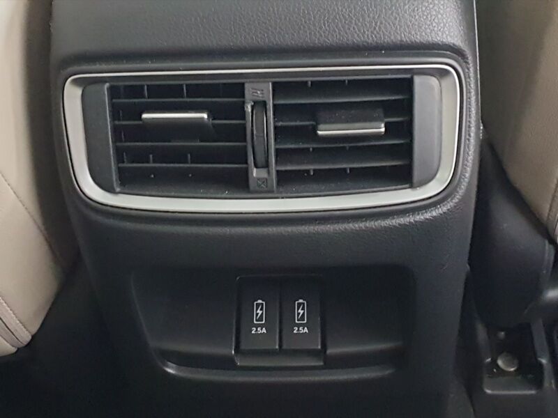 More views of Honda CR-V