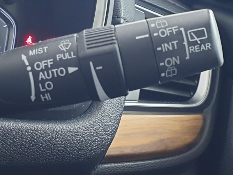 More views of Honda CR-V
