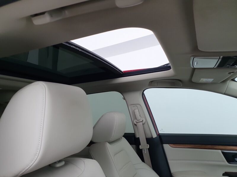 More views of Honda CR-V