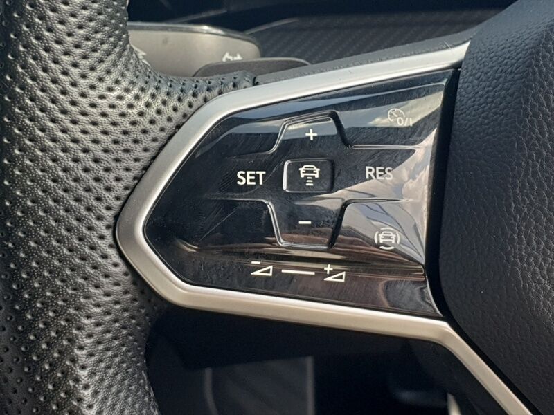 More views of Volkswagen Golf