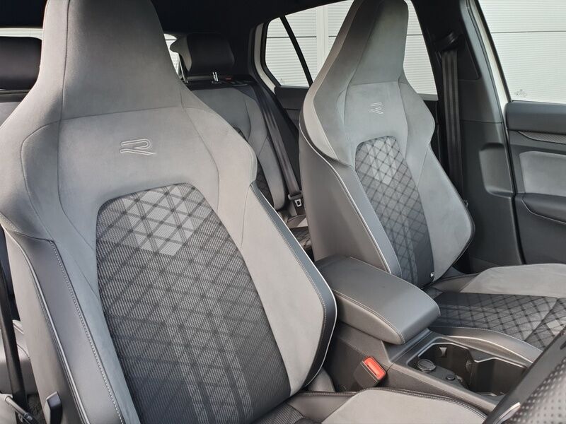 More views of Volkswagen Golf