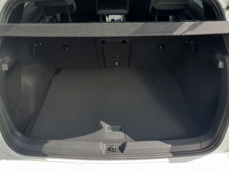 More views of Volkswagen Golf