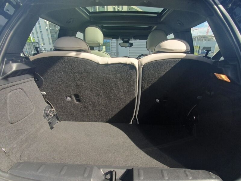 More views of MINI Hatch