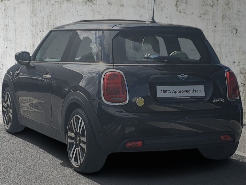 More views of MINI Hatch