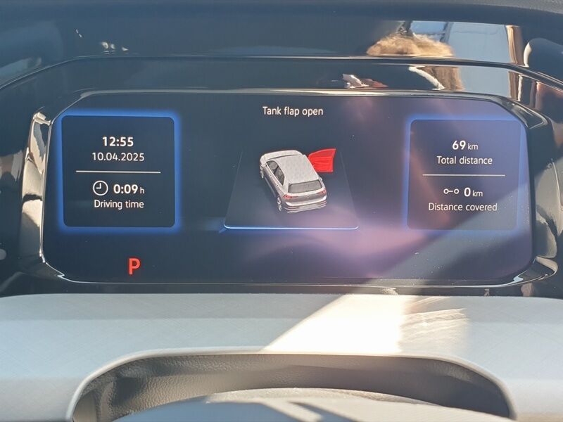 More views of Volkswagen Golf