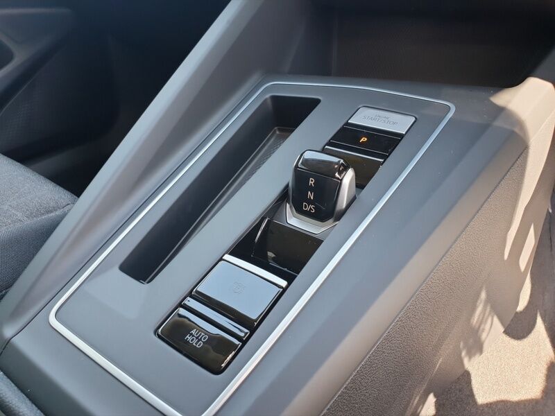 More views of Volkswagen Golf