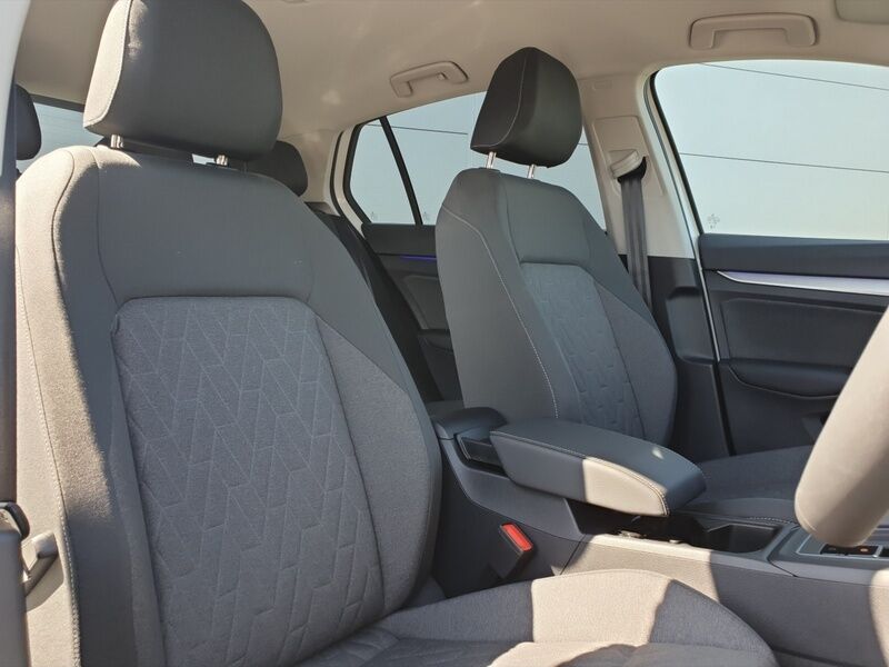 More views of Volkswagen Golf