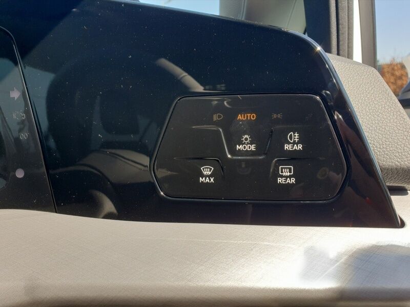 More views of Volkswagen Golf