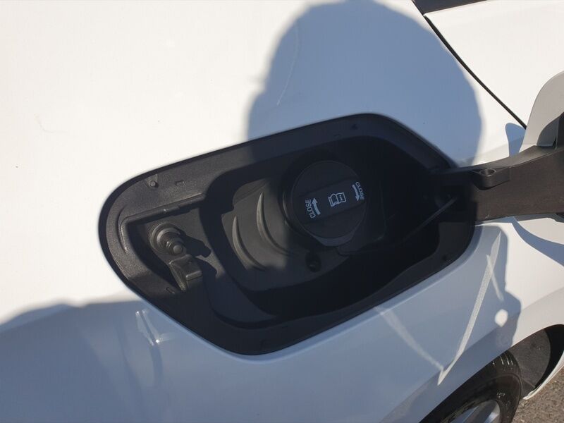 More views of Volkswagen Golf