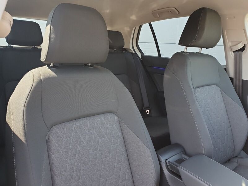 More views of Volkswagen Golf