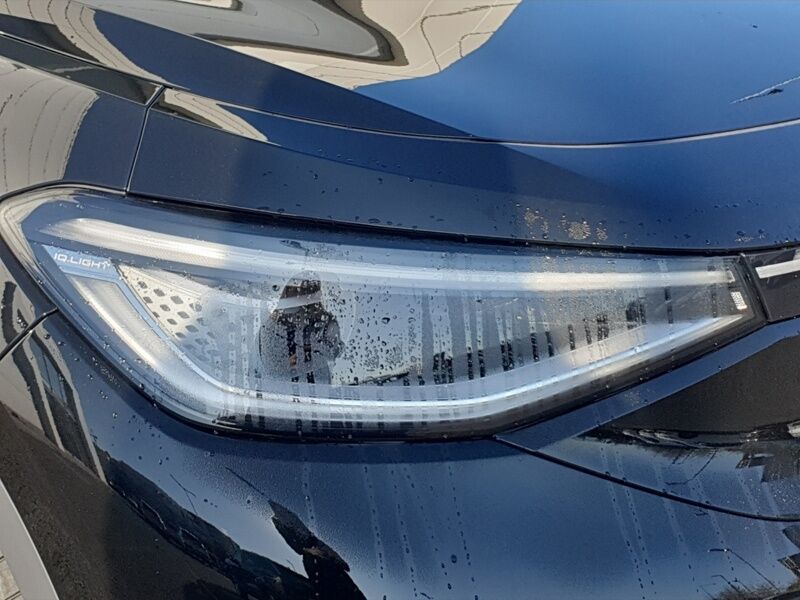 More views of Volkswagen ID.5