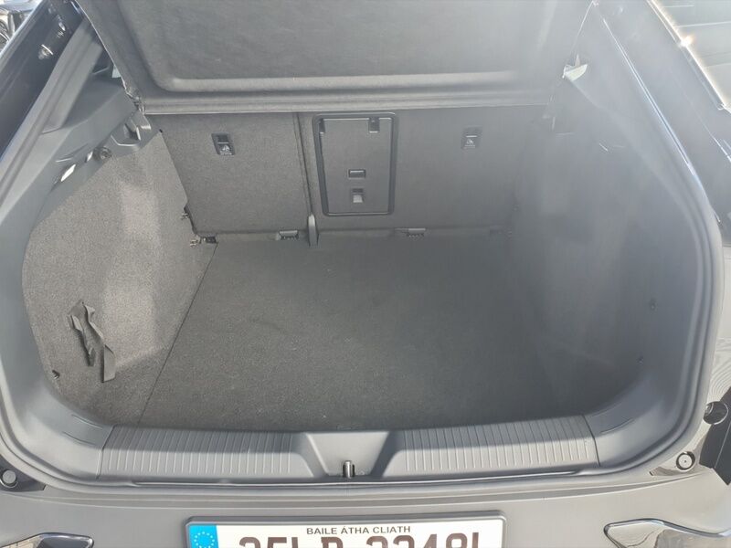 More views of Volkswagen ID.5