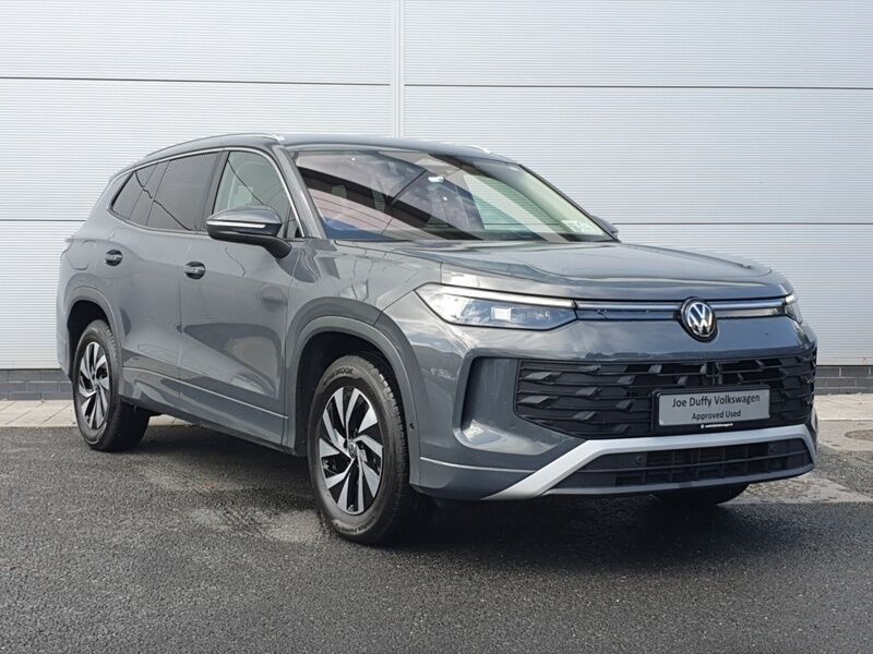More views of Volkswagen Tayron