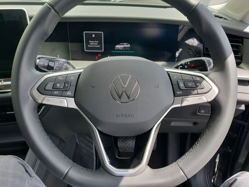 More views of Volkswagen Tayron