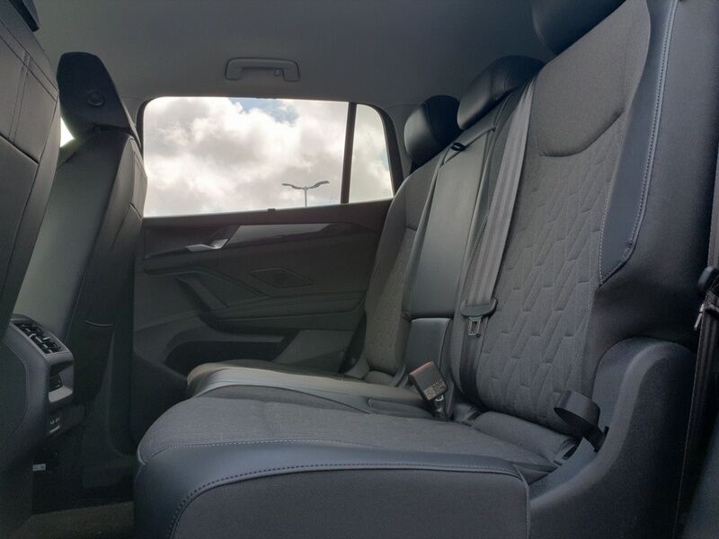 More views of Volkswagen Tayron