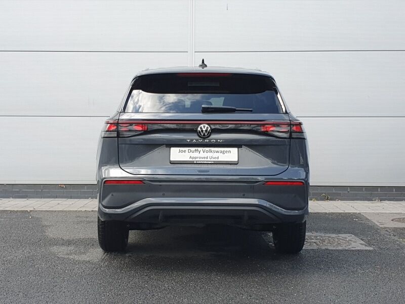 More views of Volkswagen Tayron