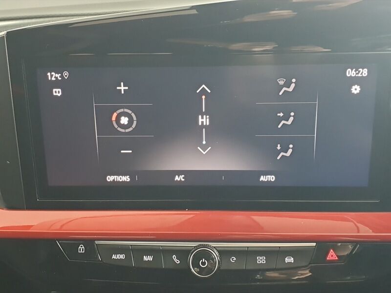 More views of Opel Mokka