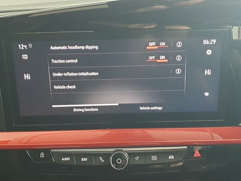 More views of Opel Mokka