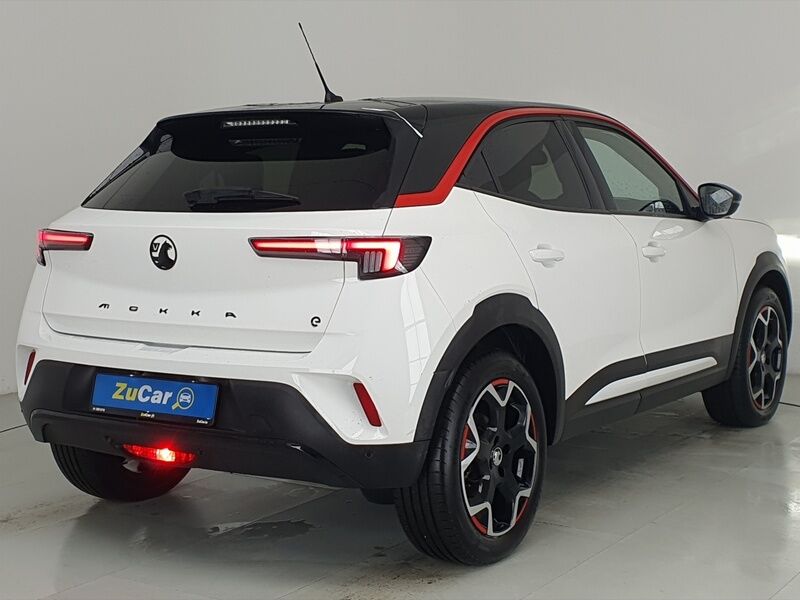 More views of Opel Mokka