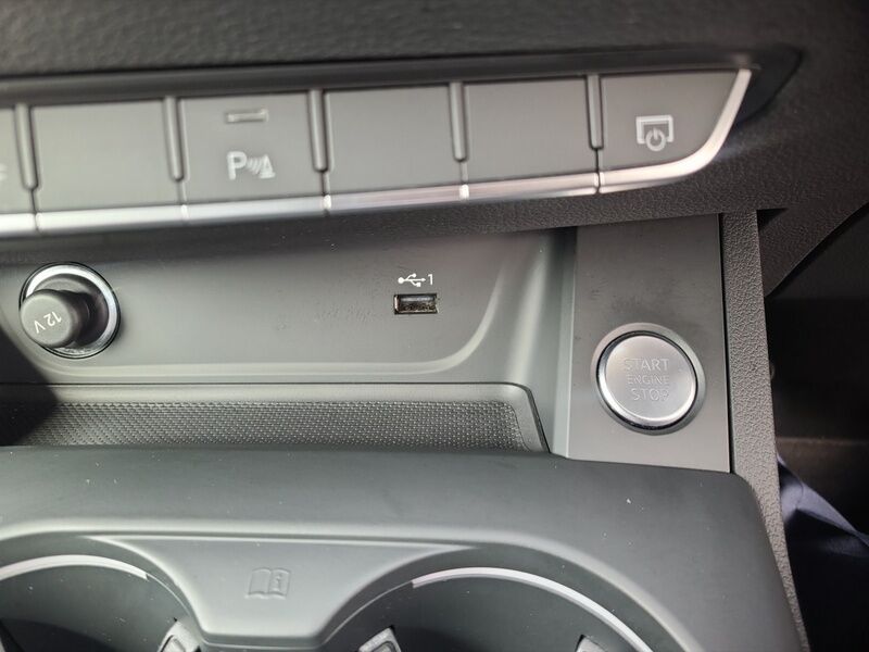 More views of Audi A4