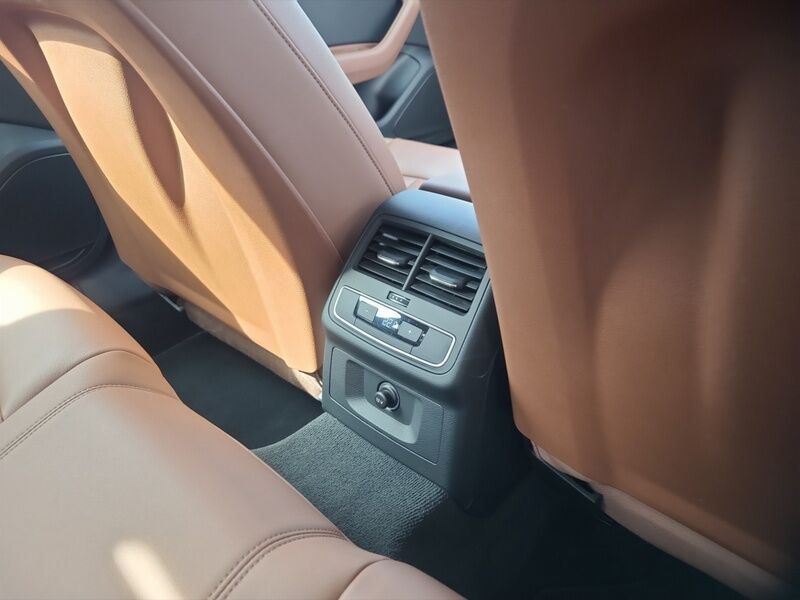 More views of Audi A4