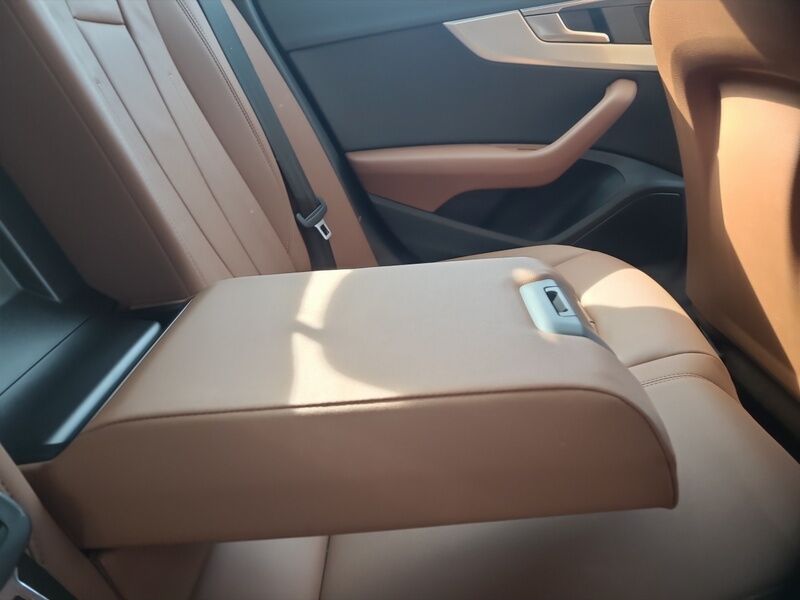 More views of Audi A4