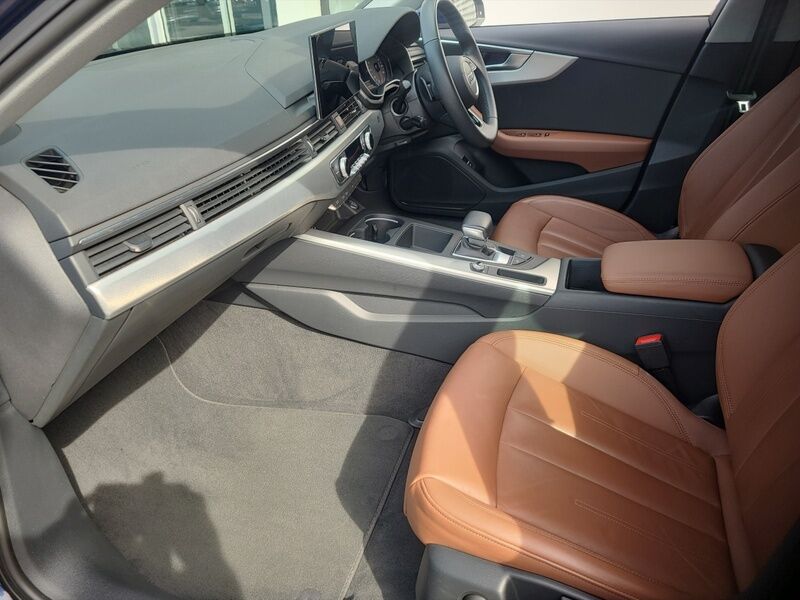 More views of Audi A4