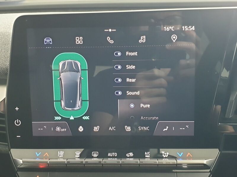 More views of Renault Megane E-Tech