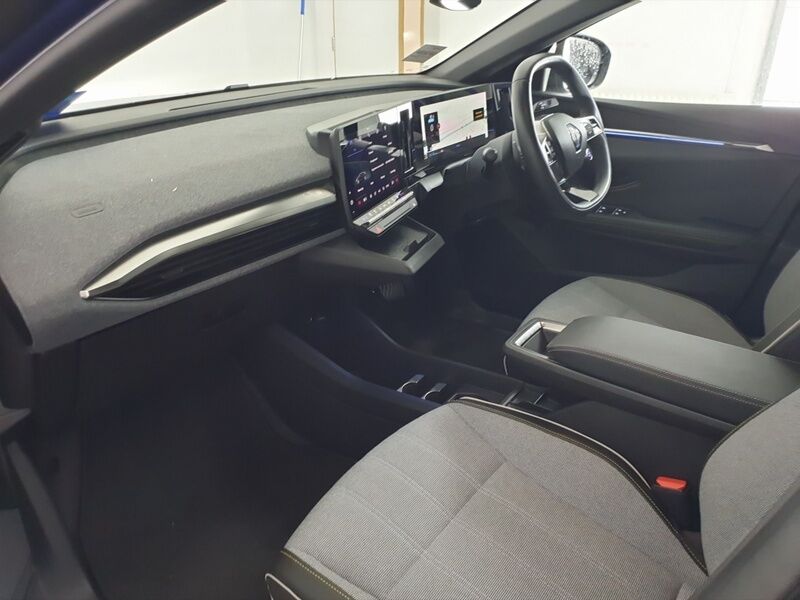 More views of Renault Megane E-Tech